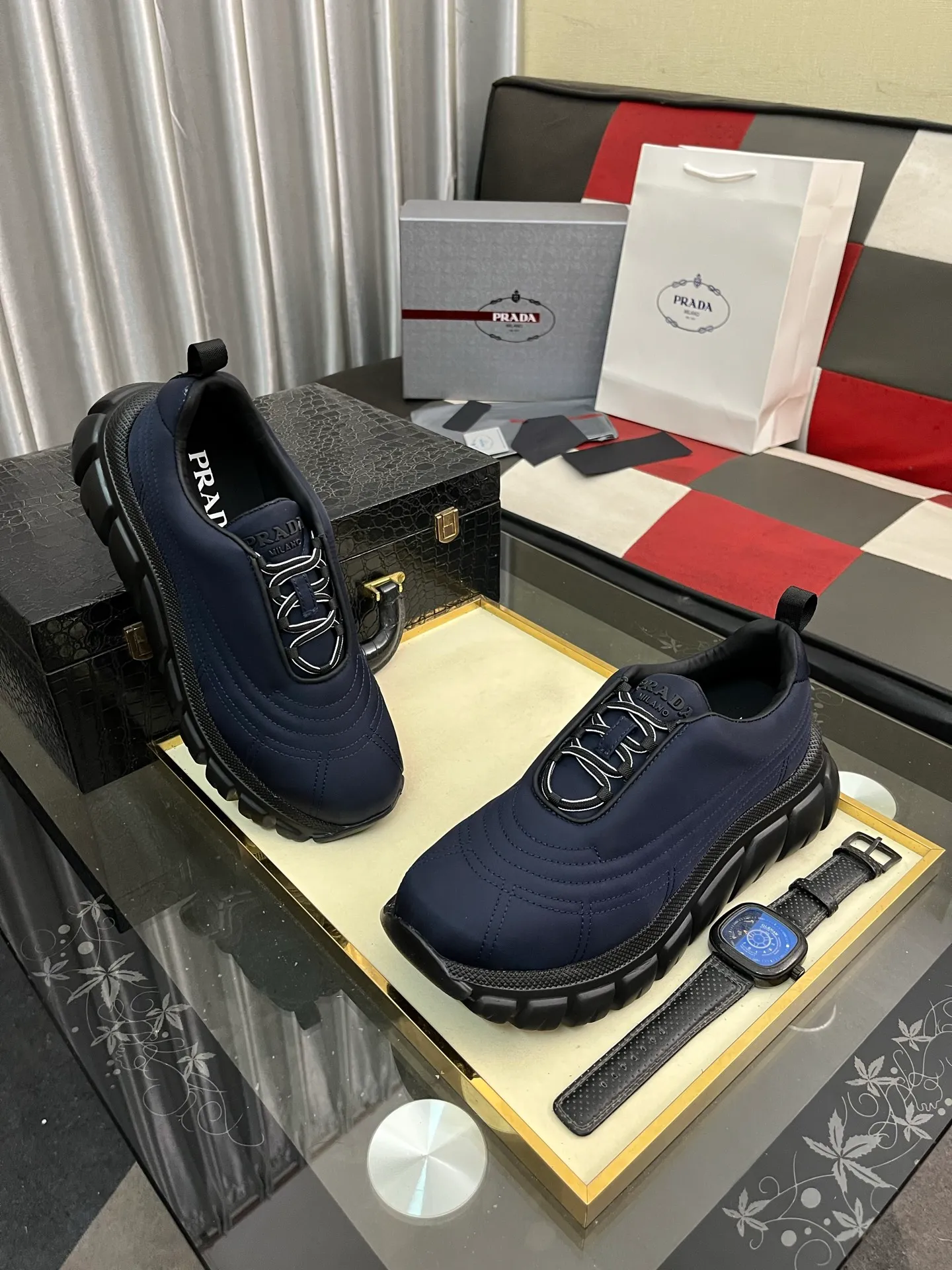 Men's shoes 💰560⌚️⌚️【PRADA】Prada - high-end quality original order 🔍🔍🔍 casual sports shoes - Upper: imported 🔝 Napa calfskin, pebbled calfskin, branded epoxy hollow mesh canvas, shoe body sewn with branded metal fasteners - Lining: water-dyed cowhide - Outsole: ultra-light TPU foam rubber; two-color molded outsole -Ultra-high quality control, fine workmanship, highlighting (high-end, nobility, class) -Size: 38-445️⃣colors available